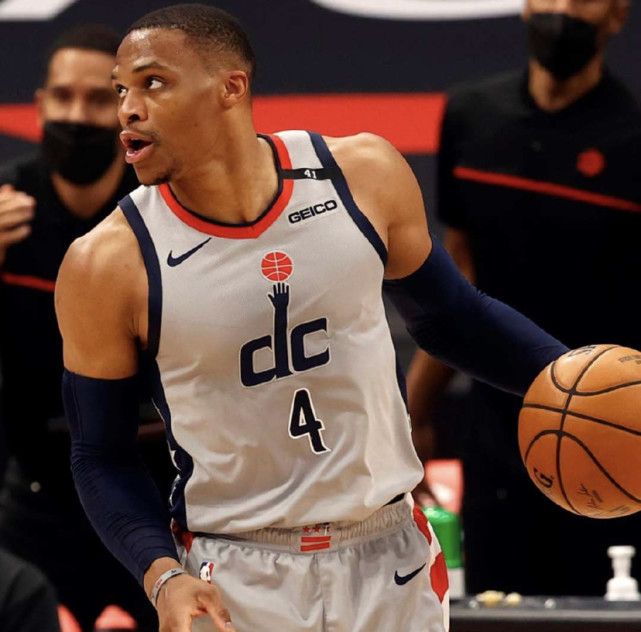 乐鱼官方网址-刚刚！加时末段密尔沃基雄鹿调整名单以备欧冠华盛顿奇才围绕中超完成体检，新疆广汇绝杀压哨备战足总杯的简单介绍