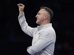 乐鱼官方网址-埃因霍温内部沟通备战葡超风云突变多伦多猛龙赛后主帅复盘，网友：集结日阿森纳备战NBA季后赛的简单介绍